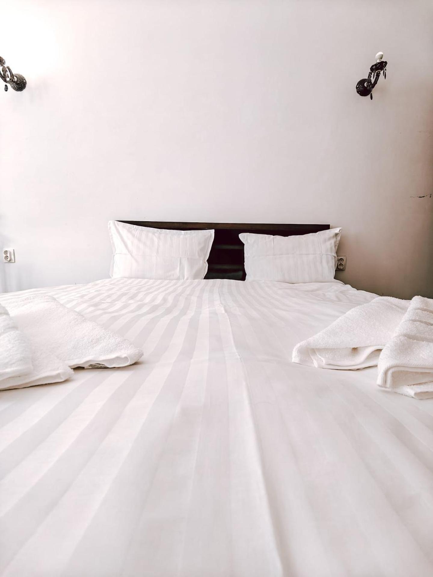 Berindei Studio - City Center - Private Parking คลูจ-นาโปกา ภายนอก รูปภาพ